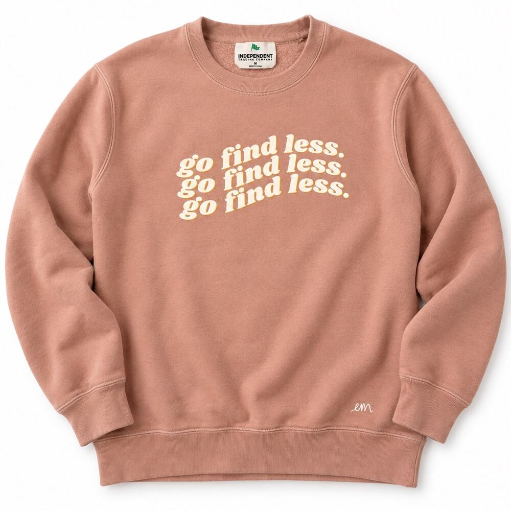 Elyse Myers Go Find Less Sweatshirt Medium Dusty Rose Graphic Crewneck
